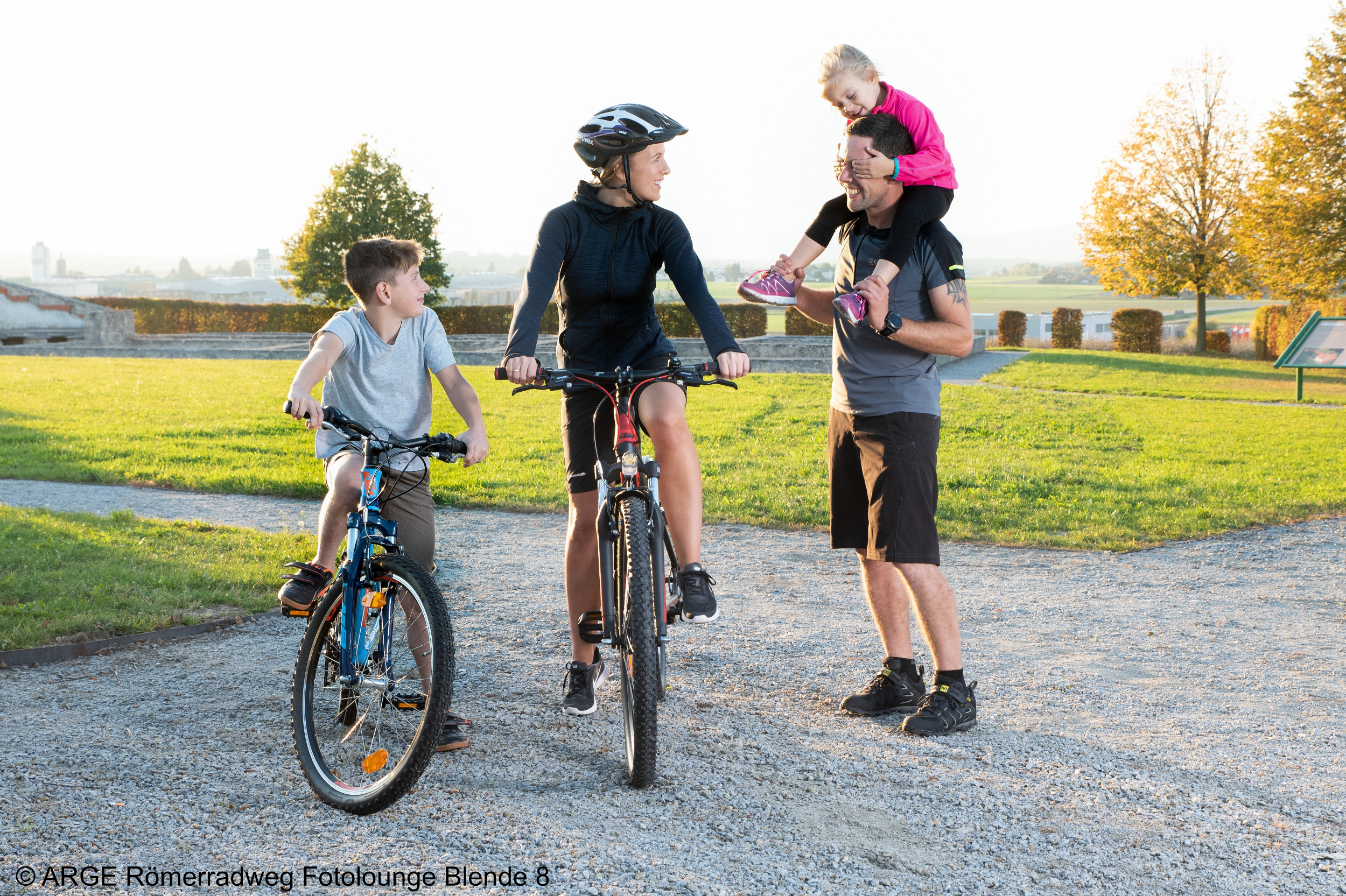 Rastplatz Römerbad Villa Weirading_©ARGE Römerradweg_FotoloungeBlende8 (2500x1665).jpg