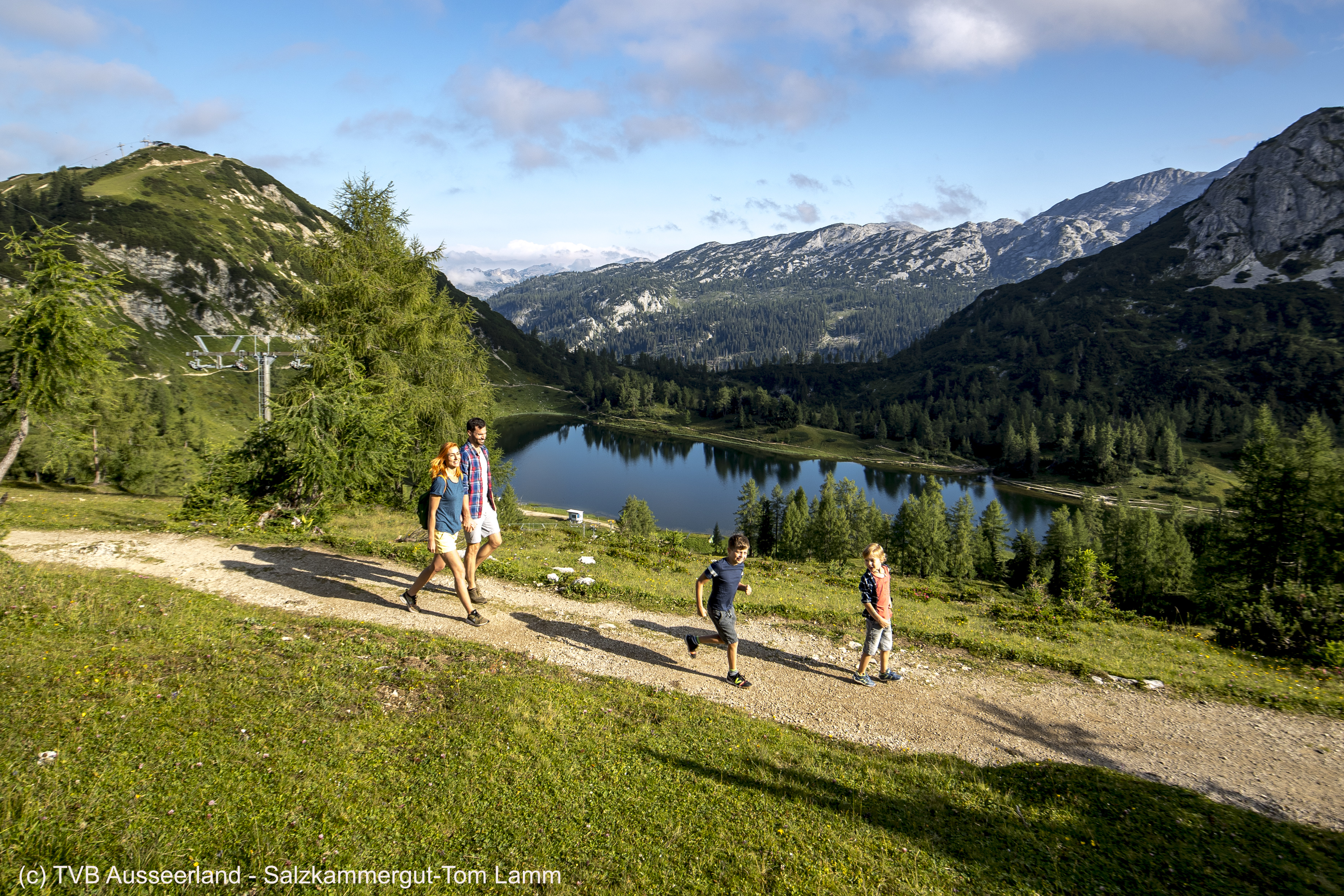 Familienwanderung Tauplitzalm_001_(c) TVB Ausseerland - Salzkammergut-Tom Lamm.jpg