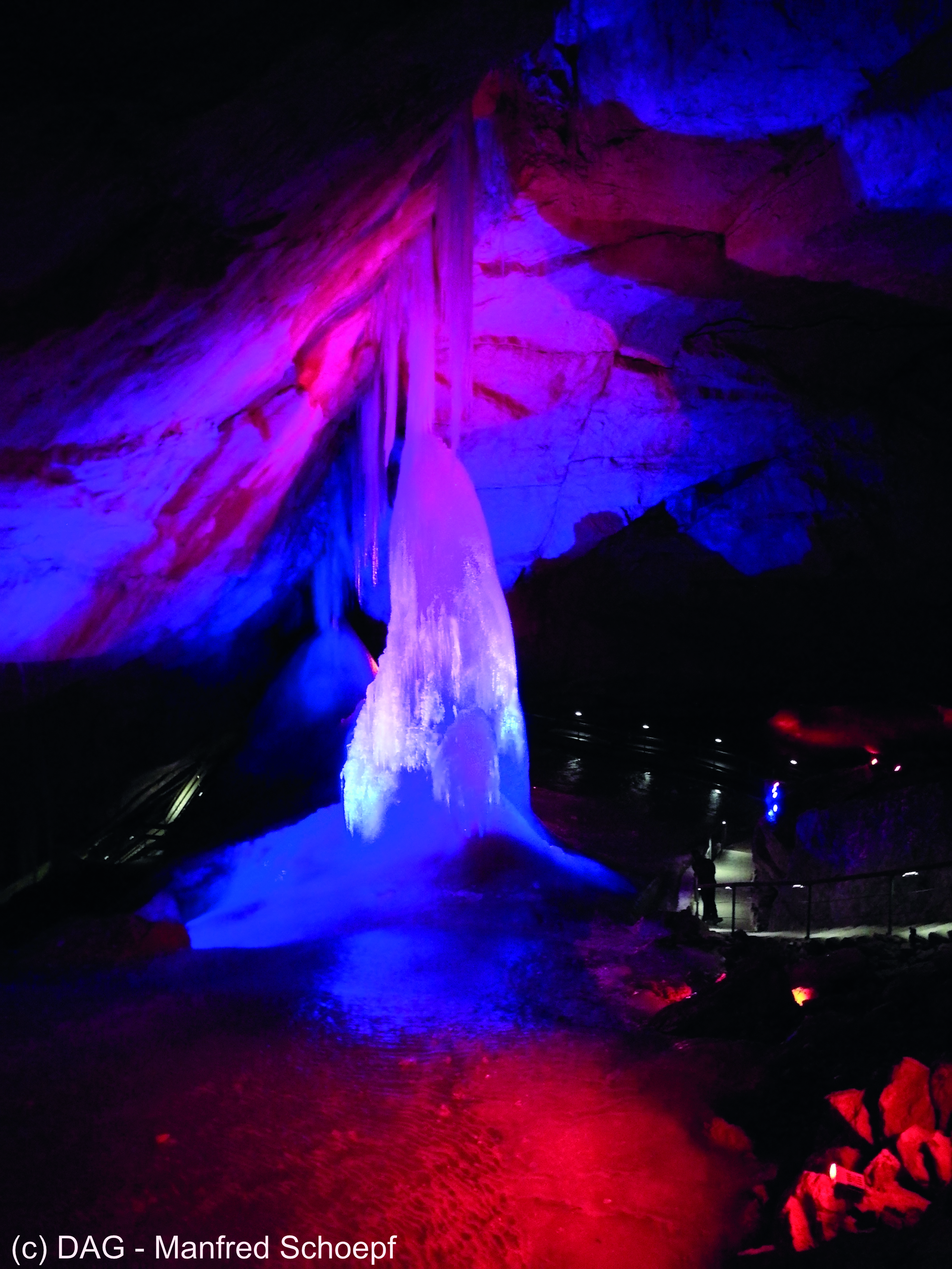 Dachstein Rieseneishoehle (c) DAG.jpg