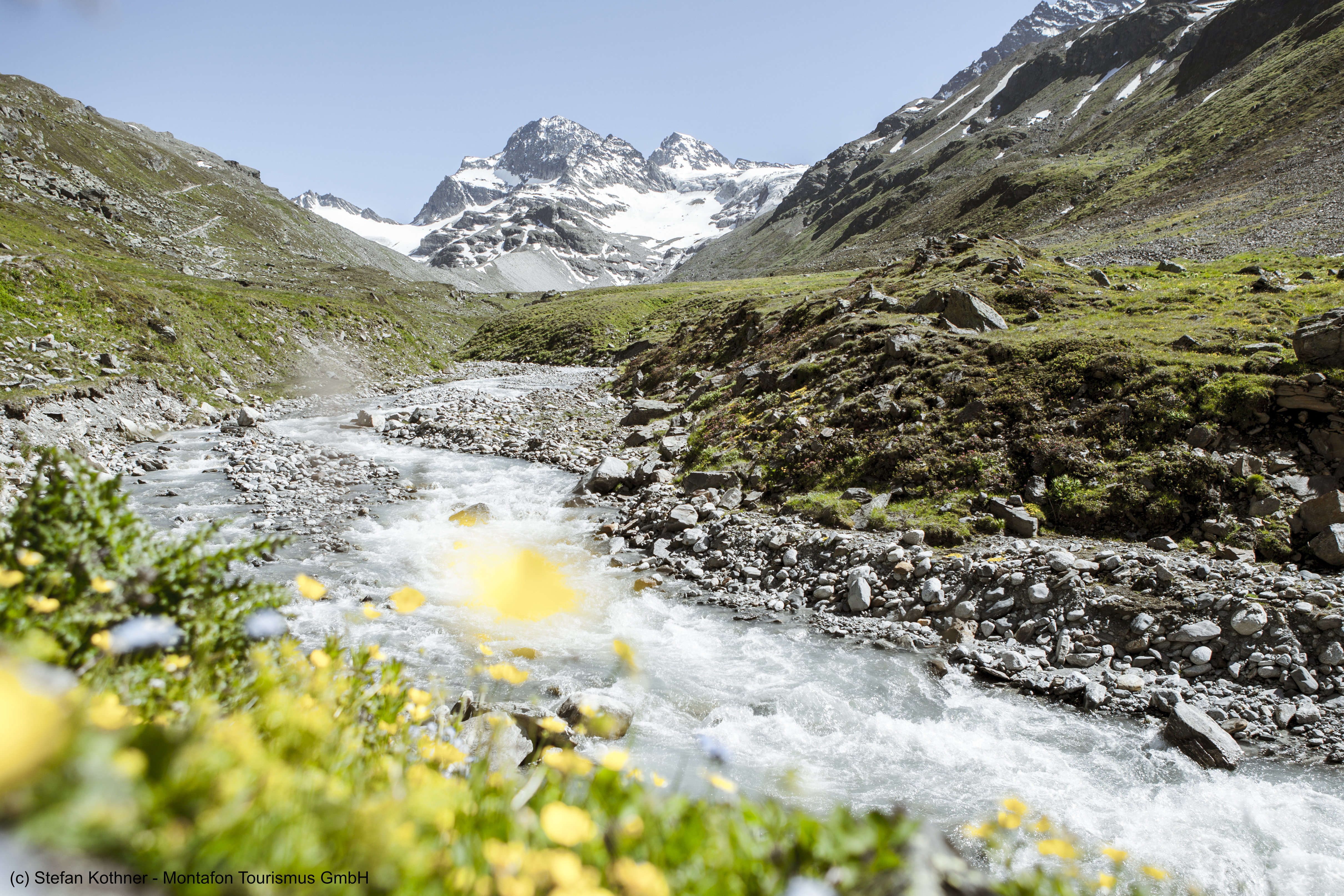 Piz Buin und Ochsentaler Gletscher (c) Stefan Kothner - Montafon Tourismus GmbH, Schruns.jpg