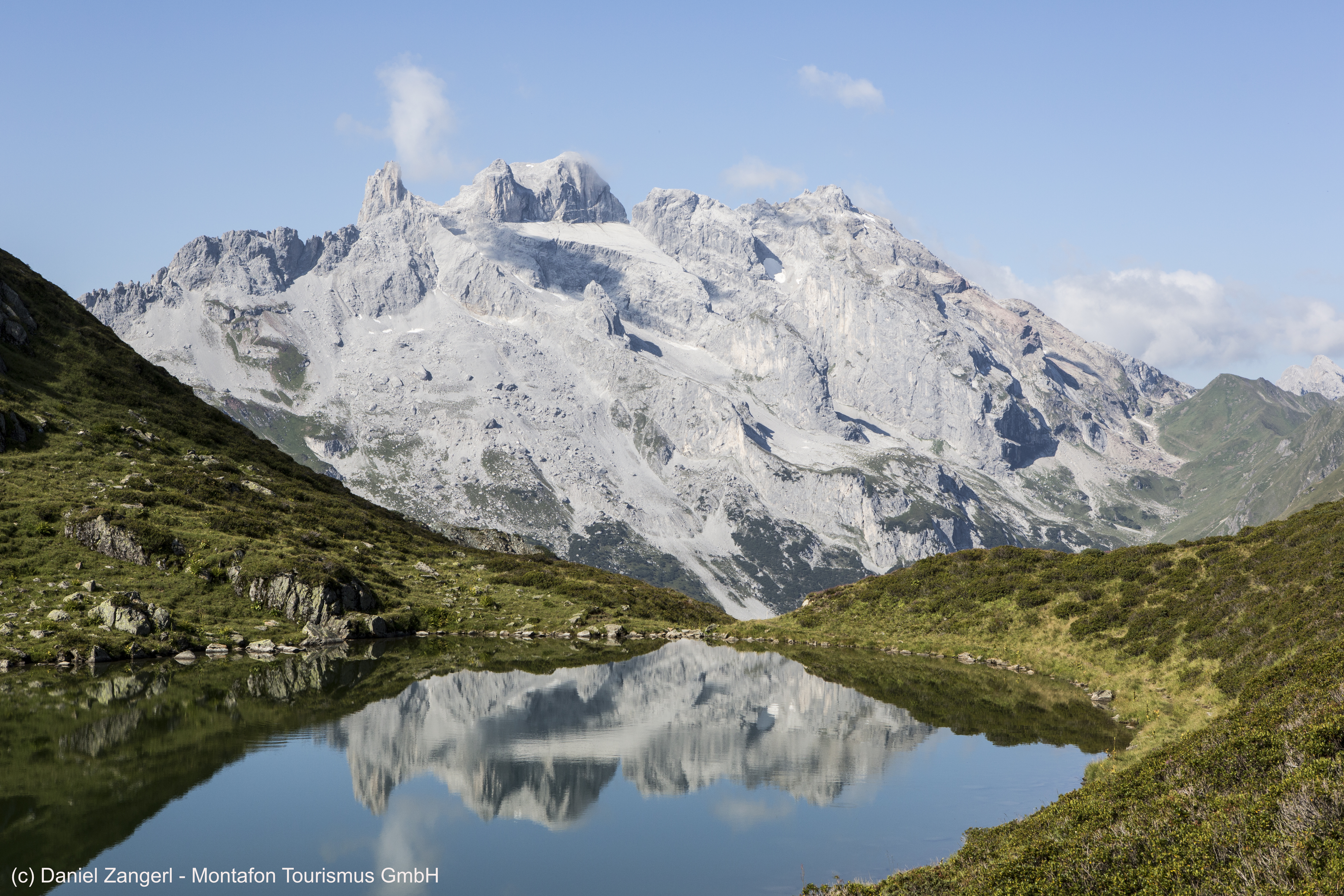 Tobelsee mit Drei Türme (c) Daniel Zangerl - Montafon Tourismus GmbH, Schruns.jpg